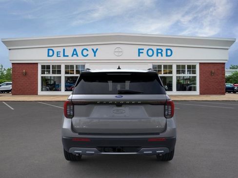 New 2026 Ford Explorer Active AWD/4WD image 6