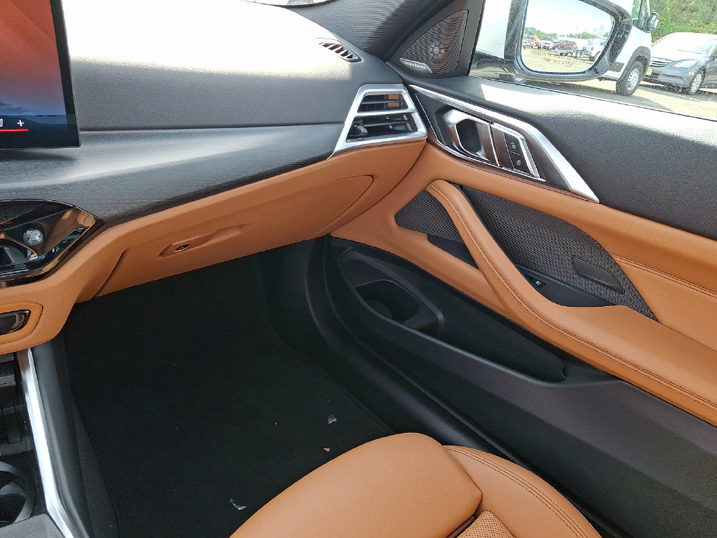 Used 2026 BMW 430i xDrive Coupe AWD/4WD image 17