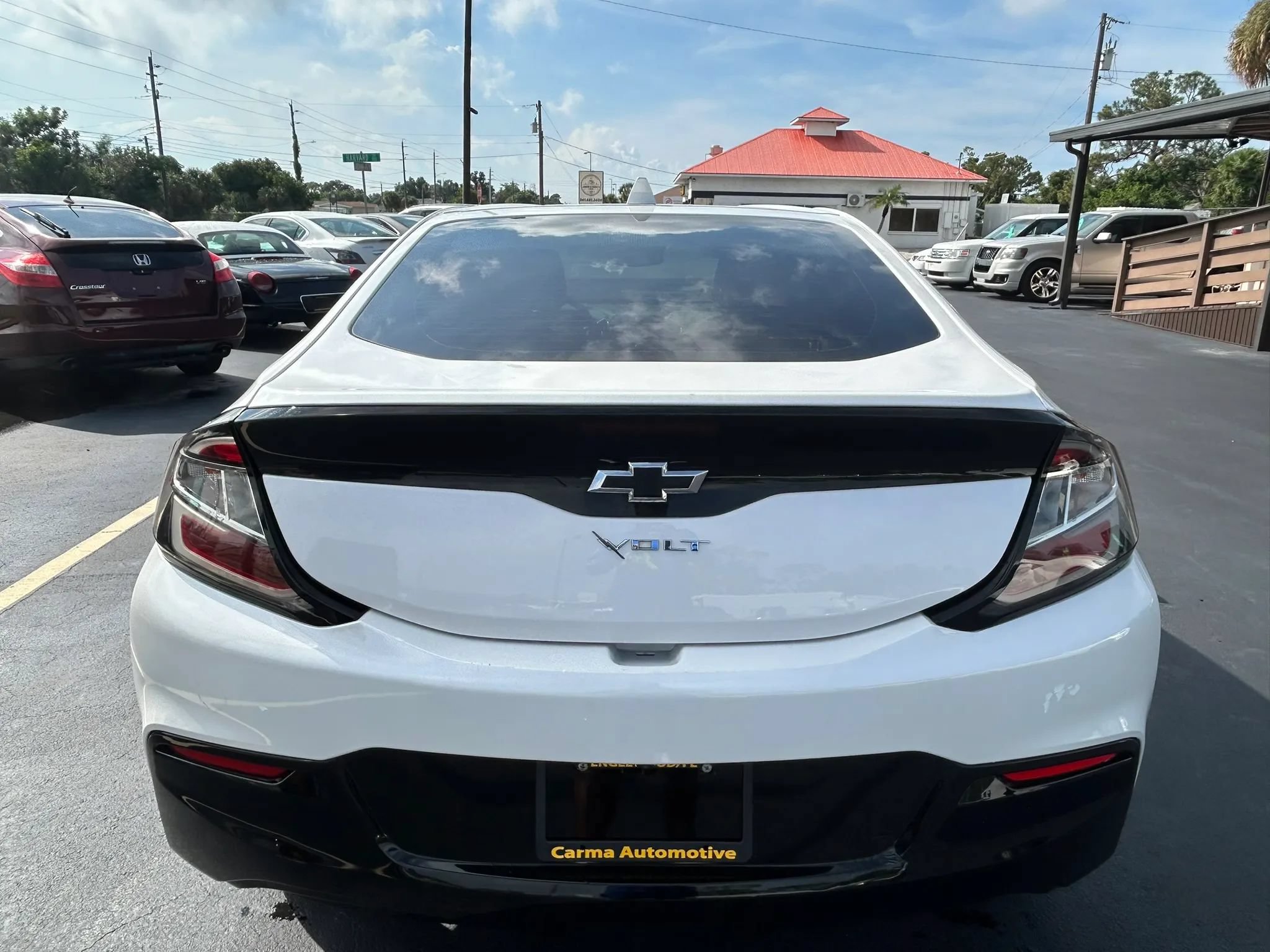 Used 2018 Chevrolet Volt LT w/ Comfort Package FWD image 13