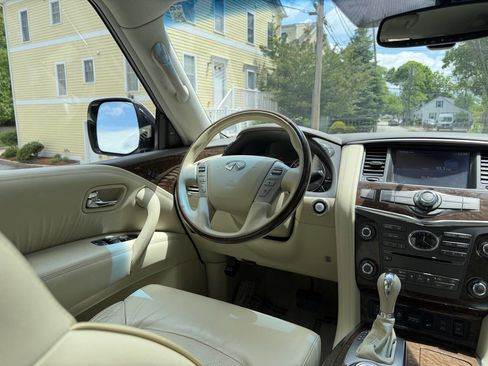 Used 2015 INFINITI QX80 4WD w/ 22" Wheel Package image 34