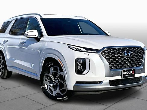 Used 2021 Hyundai Palisade Calligraphy w/ Cargo Package image 2
