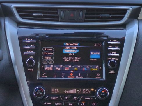 Used 2021 Nissan Murano SV image 18