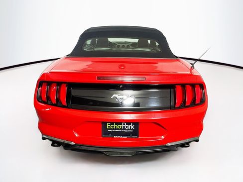 Used 2020 Ford Mustang Premium RWD image 7