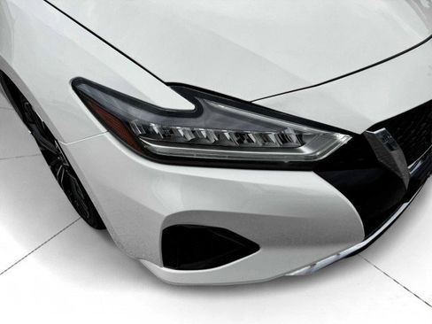 Used 2022 Nissan Maxima SV w/ Floor Mat Group image 8