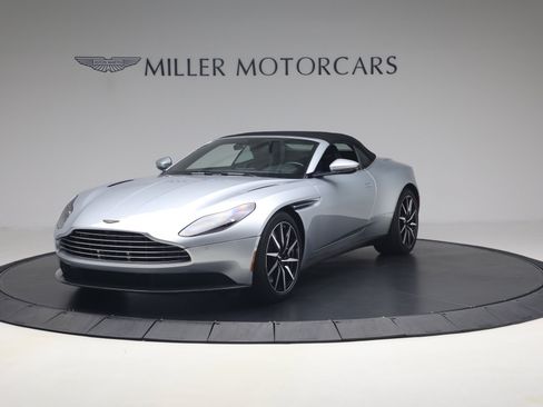 Used 2019 Aston Martin DB11 Volante RWD image 13