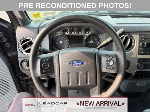 Used 2015 Ford F250 XLT w/ XLT Premium Package AWD/4WD image 18