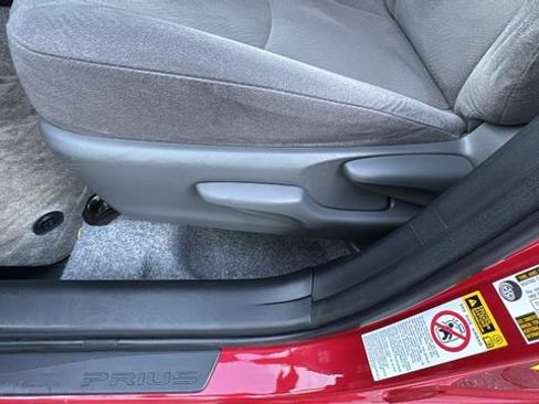 Used 2015 Toyota Prius Three FWD image 26