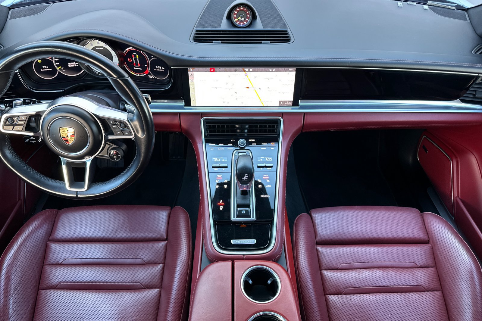 Used 2019 Porsche Panamera 4 AWD/4WD image 15