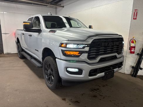 Used 2026 RAM 2500 Big Horn AWD/4WD image 1