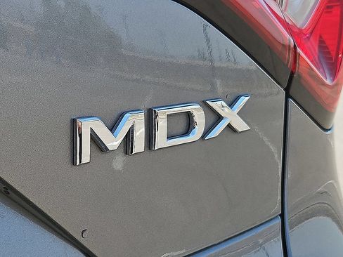 Certified 2024 Acura MDX SH-AWD w/ Advance Package image 11