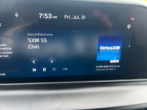 Certified 2025 Kia Seltos EX w/ EX Sunroof Package AWD/4WD image 59