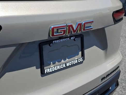 Used 2025 GMC Terrain Elevation w/ Elevation Premium Package AWD/4WD image 30