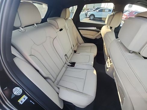 Used 2025 Audi Q5 2.0T Premium Plus image 21