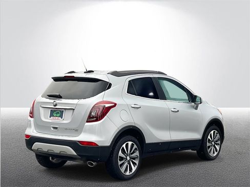 Certified 2022 Buick Encore Preferred w/ Safety Package image 5