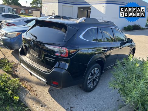 Used 2025 Subaru Outback Touring XT AWD/4WD image 4