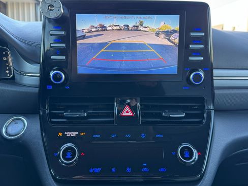 Used 2021 Hyundai Ioniq Blue image 25