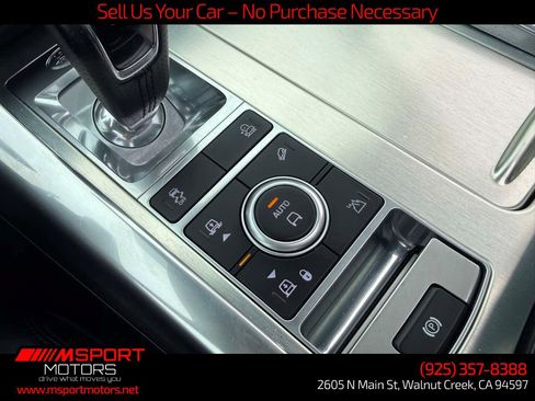 Used 2020 Land Rover Range Rover Sport SVR AWD/4WD image 22