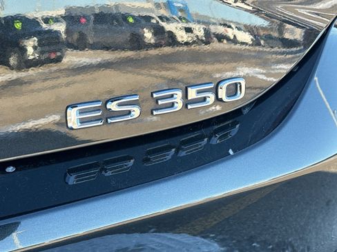 Used 2024 Lexus ES 350 Ultra Luxury w/ Accessory Package (Z1) image 8
