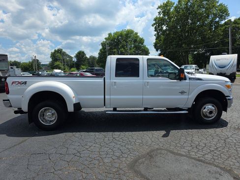 Used 2013 Ford F350 Lariat w/ Lariat Interior Pkg AWD/4WD image 21
