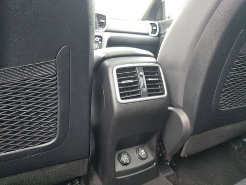 Used 2020 Kia Sportage SX FWD image 24