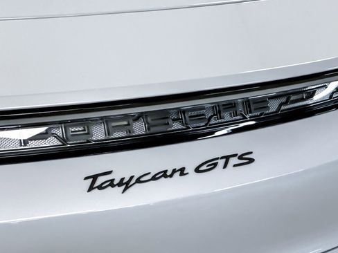 New 2025 Porsche Taycan GTS image 26