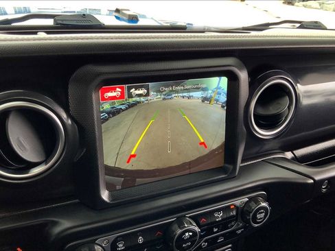 Used 2023 Jeep Wrangler Unlimited Rubicon 392 w/ Trailer Tow Package image 26