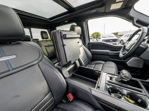 New 2025 Ford F150 Platinum w/ Equipment Group 702A High image 76