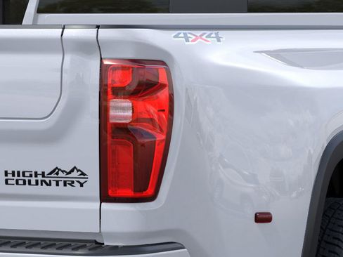 New 2026 Chevrolet Silverado 3500 High Country w/ High Country Premium Package AWD/4WD image 12