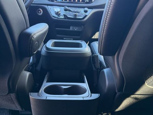 New 2026 Chrysler Voyager LX image 23