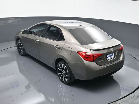 Used 2018 Toyota Corolla SE image 46