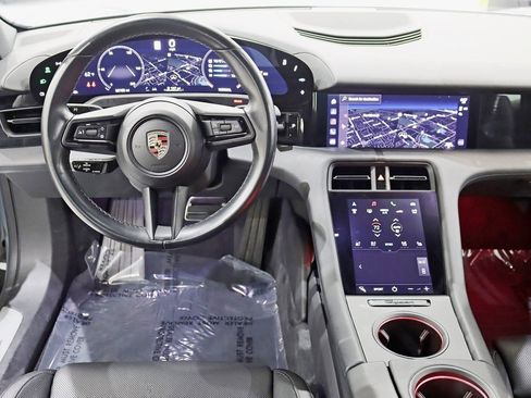 Used 2021 Porsche Taycan 4S image 14