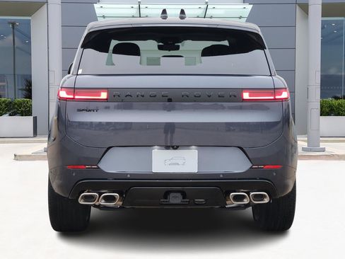 New 2025 Land Rover Range Rover Sport Dynamic SE image 6