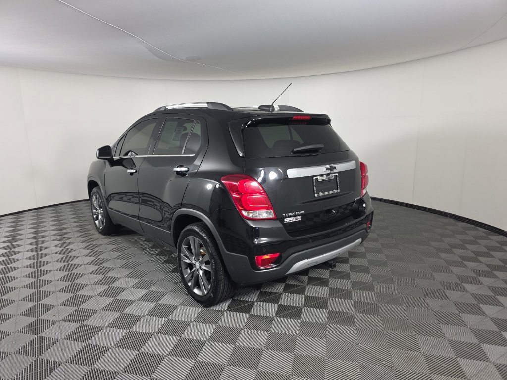 Used 2017 Chevrolet Trax Premier AWD/4WD image 3