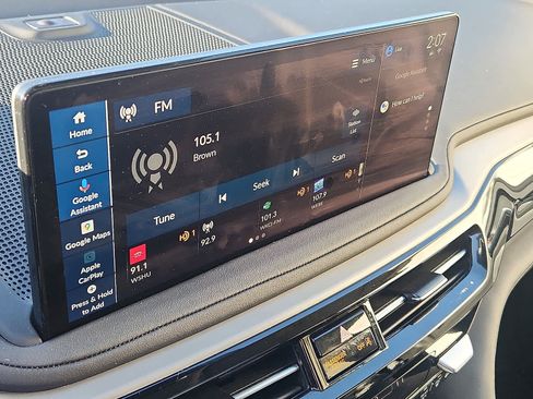 Certified 2025 Acura MDX w/Technology Package image 19