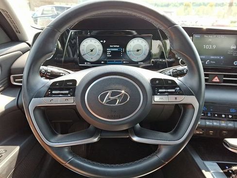 Used 2021 Hyundai Elantra SEL w/ Convenience + Premium Package FWD image 20