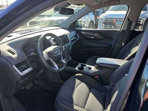 Used 2022 GMC Terrain SLE w/ Driver Convenience Package AWD/4WD image 14