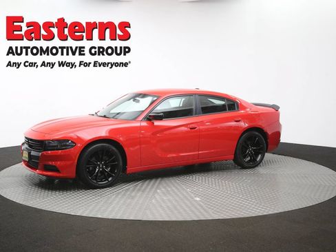 Used 2018 Dodge Charger SXT w/ Blacktop Package RWD image 56