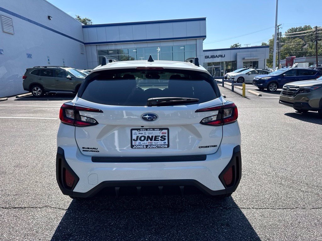 Used 2026 Subaru Crosstrek 2.5i Premium AWD/4WD image 6