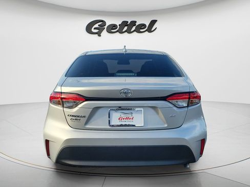Used 2024 Toyota Corolla LE FWD image 6