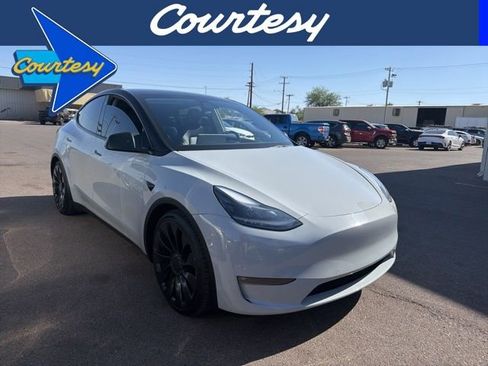 Used 2022 Tesla Model Y Performance image 1