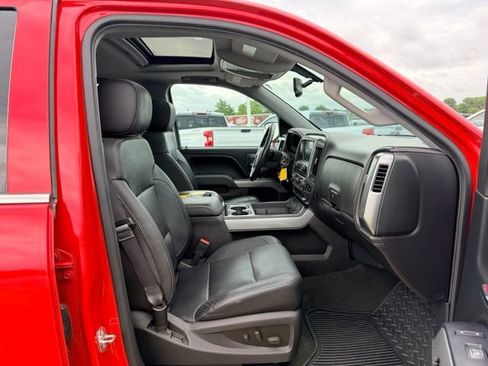Used 2015 Chevrolet Silverado 1500 LTZ Z71 w/ LTZ Plus Package AWD/4WD image 11