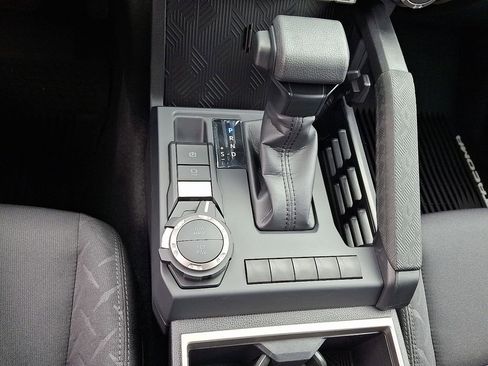 New 2026 Toyota Tacoma SR5 AWD/4WD image 17