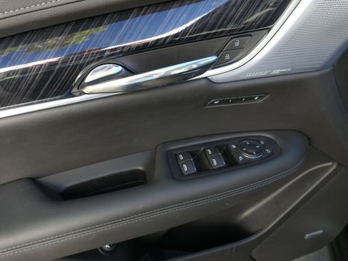 New 2025 Cadillac XT6 Premium Luxury image 15