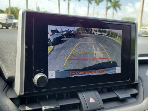 Certified 2024 Toyota RAV4 LE image 21