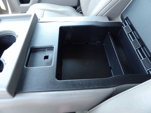 Used 2019 Ford F350 XL w/ Power Equipment Group RWD image 20