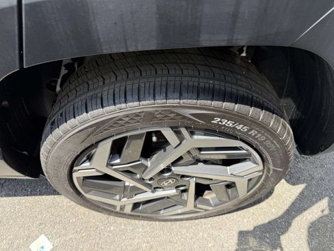 Certified 2026 Hyundai Kona SEL Premium AWD/4WD image 10