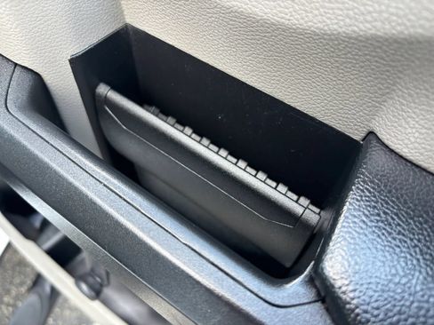 Used 2017 Ford F350 XL RWD image 42