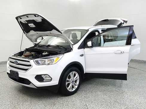 Used 2019 Ford Escape SE AWD/4WD image 9