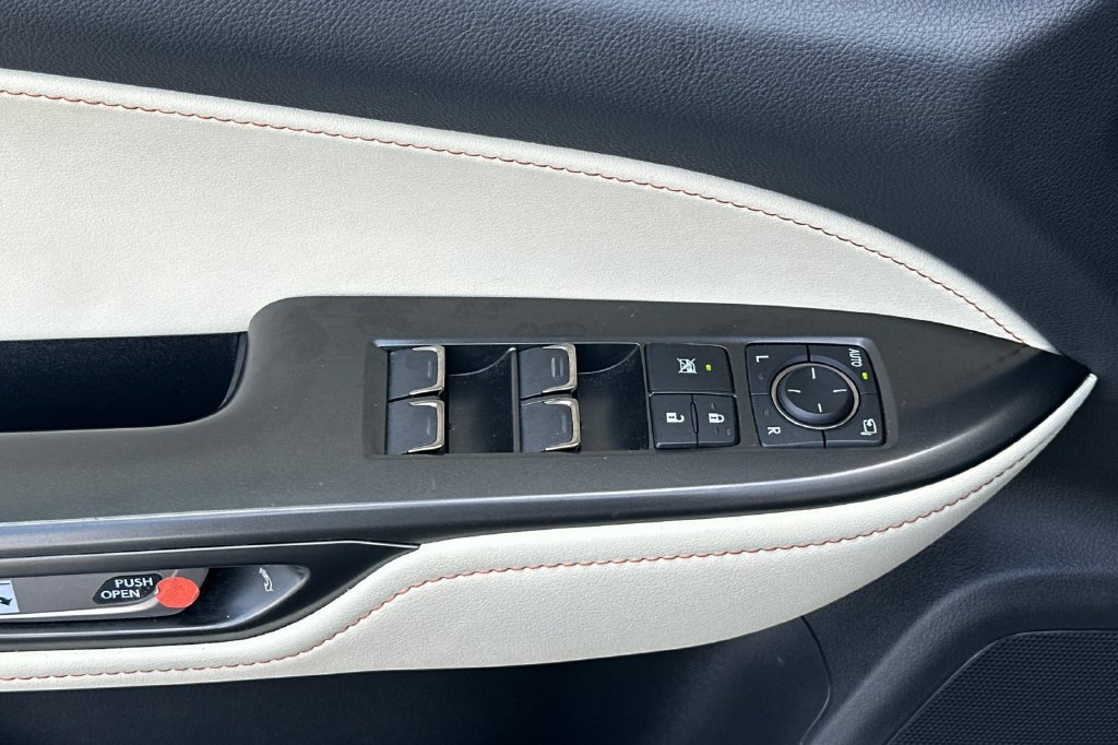 Used 2024 Lexus NX 350h AWD w/ Cold Area Package image 12