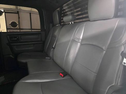 Used 2022 RAM 2500 Tradesman w/ Chrome Appearance Group AWD/4WD image 14